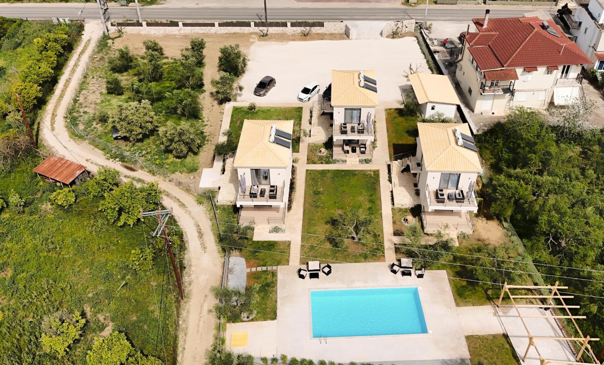 Three Charites Resort Гиалова Екстериор снимка